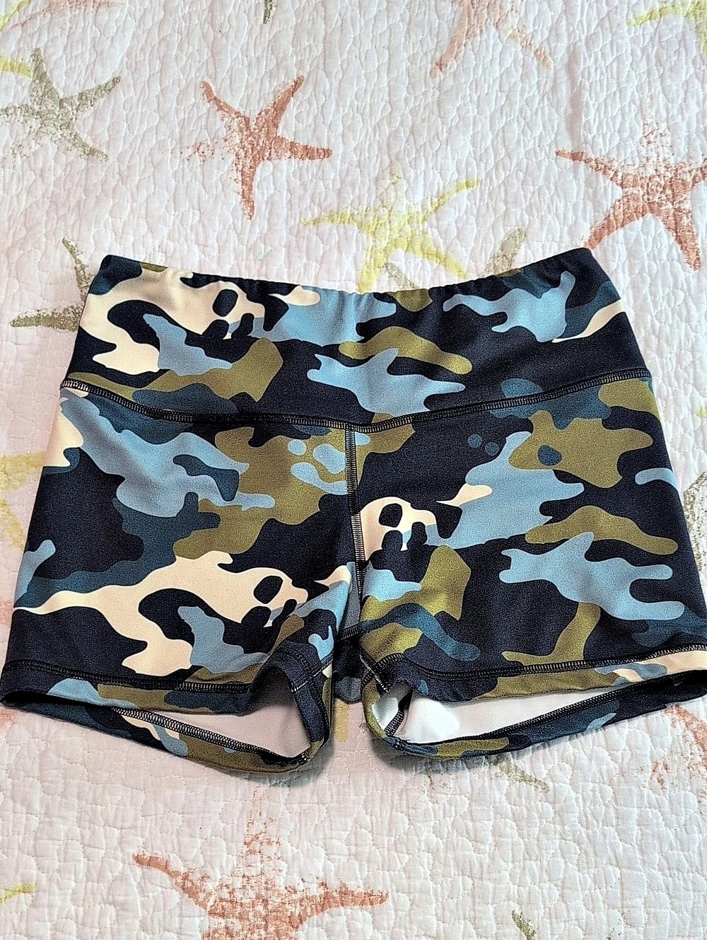 FLEO Alpine Grey Camo Shorts Medium